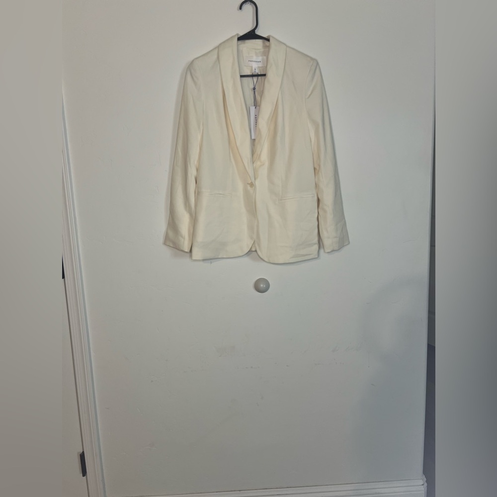 Pop Sugar ivory color blazer